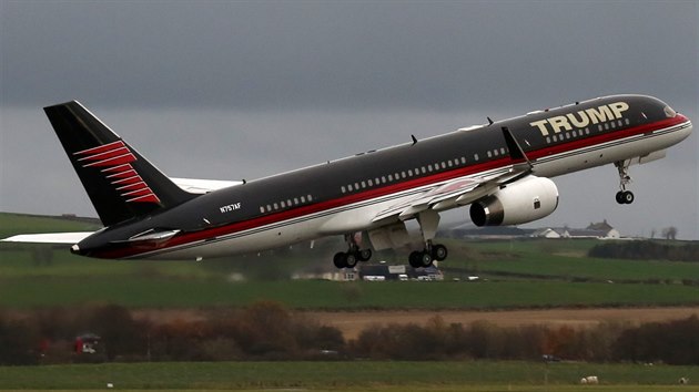 Luxusn soukrom Boeing 757 americkho miliarde Donalda Trumpa - jeden stroj z jeho flotily