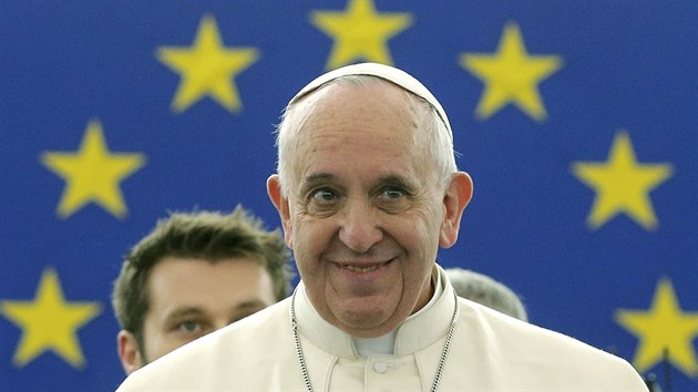 Pape Frantiek hovoí v europarlamentu. (25. 11. 2014)