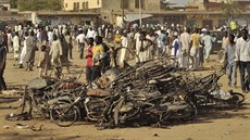 Následky teroristického útoku na mešitu v nigerijském městě Kano (28. listopadu... Následky teroristického útoku na mešitu v nigerijském městě Kano (28. listopadu...