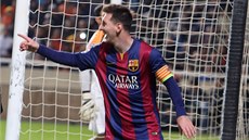 JE TAM. Lionel Messi z Barcelony slaví gól. 