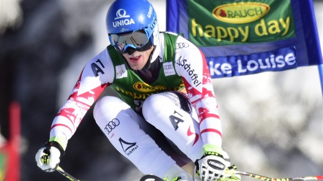 Rakousk lya Matthias Mayer na trati superobho slalomu v Lake Louise.