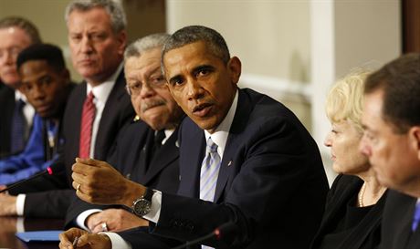 Barack Obama poádal Kongres o 263 milion dolar na zmny u policie (1. prosince 2014).