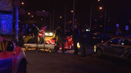 Policisté zachraovali taxikáe, který upadl do bezvdomí. ivot mu zachránili...