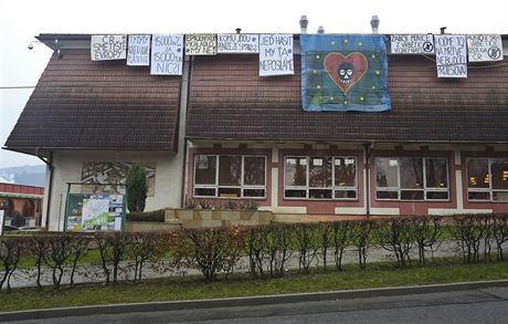 Tradiní Mikuláský jarmek ve Valaských Kloboukách letos doprovází protest...