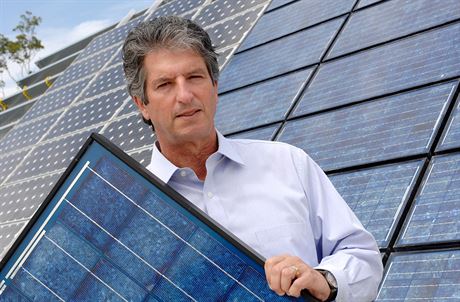 éf australského týmu a uznávaný odborník na fotovoltaiku Martin Green