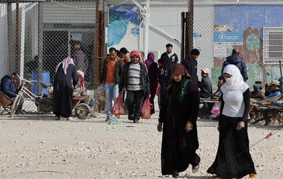 Syrský uprchlický tábor Zátarí v Jordánsku (7. prosince 2014).