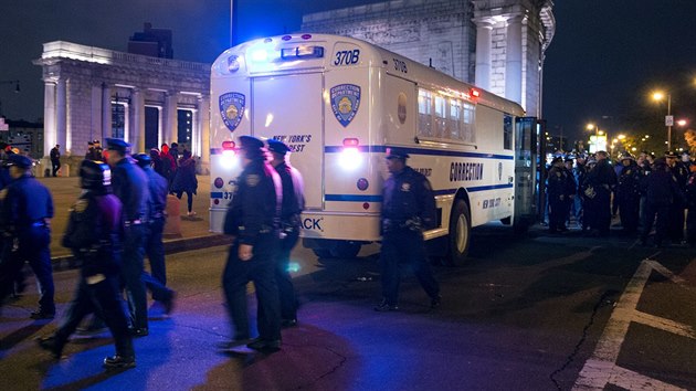 Policie v New Yorku (4. prosince 2014).