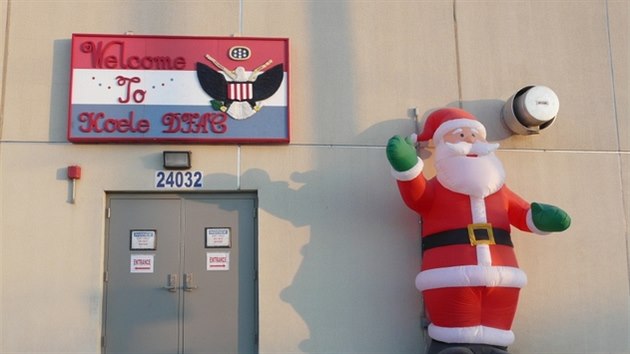 Na americk vojensk zkladn vldne Santa Claus.