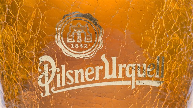 Do draby na iDNES.cz pjde deset unikátních pivních lahví Pilsner Urquell od...