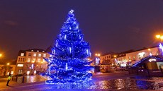 Vánoční strom v centru Kladna Vánoční strom v centru Kladna