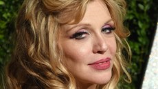 Courtney Love na Britain Fashion Awards 2014 (Londýn, 1. prosince 2014)