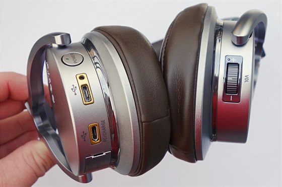 Sony MDR-A1ADAC