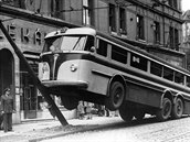Nehoda u lékárny v podolské ulici se pihodila v íjnu 1949.