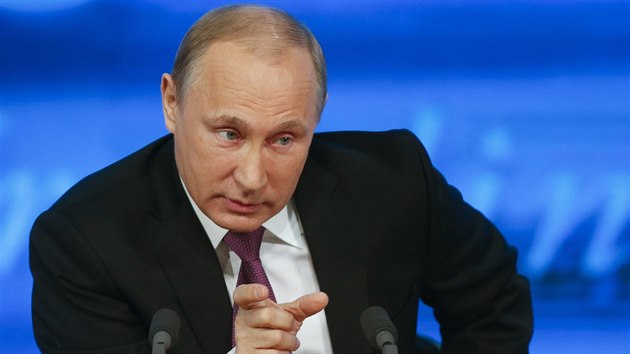 Rusk prezident Vladimir Putin pi vronm projevu (18. prosince 2014)