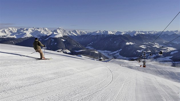 Lyovn na Kronplatzu v oblasti Dolomiti Superski v Jinm Tyrolsku