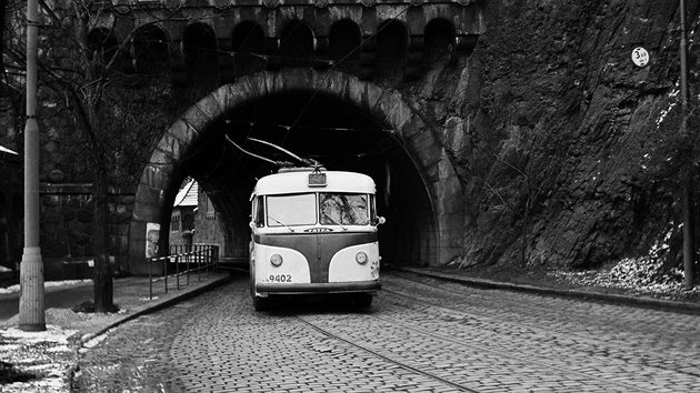 Trolejbusy jezdily vyehradským tunelem od roku 1949.