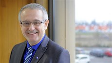 Šéfem největšího českého odborového svazu KOVO byl v Hradci Králové zvolen... Šéfem největšího českého odborového svazu KOVO byl v Hradci Králové zvolen...