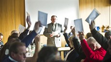 Svazek si v úterý zvolil nové vedení, jeho šéfem již není bývalý dlouholetý... Svazek si v úterý zvolil nové vedení, jeho šéfem již není bývalý dlouholetý...