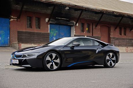 BMW i8