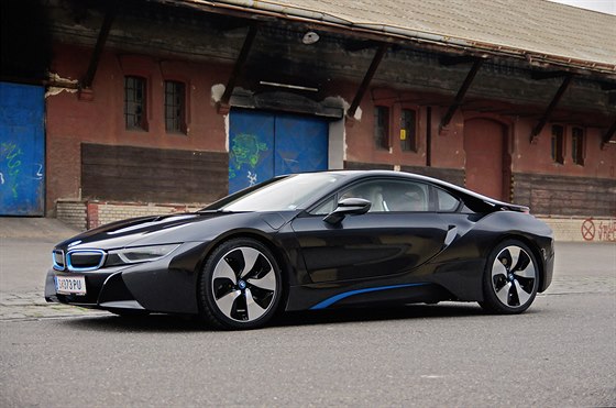 BMW i8