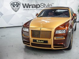 Pozlacený Rolls-Royce Ghost