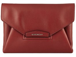 Koen psanko Antigona, Givenchy