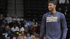 Paul George na předzápasovém tréninku Indiany Pacers. Paul George na předzápasovém tréninku Indiany Pacers.