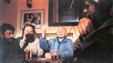 Bohumil Hrabal v pivnici U Zlatého tygra Bohumil Hrabal v pivnici U Zlatého tygra