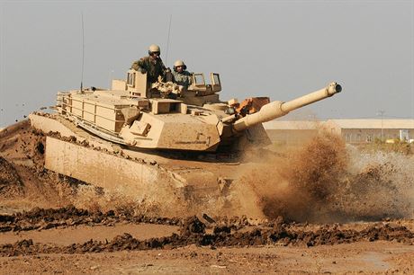 Americký tank M1A1 Abrams