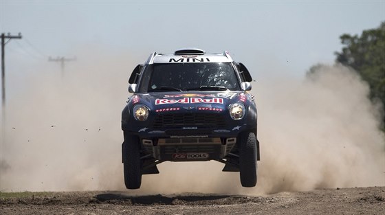 Nsir Attja na trati 1. etapy Rallye Dakar.