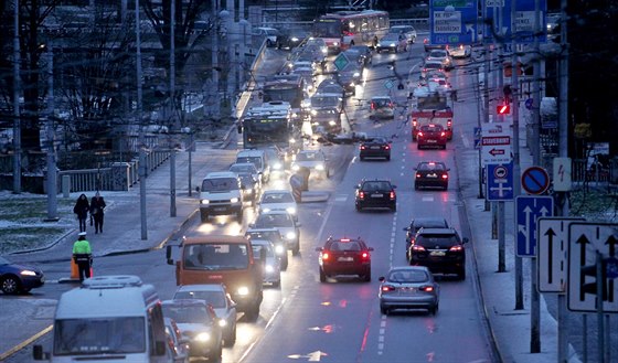 Doprava v Brn od páteního rána houstne kvli uzavenému Pisáreckému tunelu.