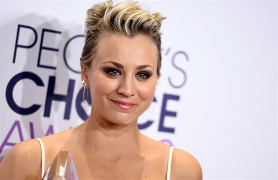 Kaley Cuoco na People's Choice Awards (Los Angeles, 7. ledna 2015)