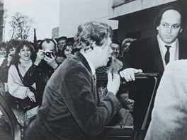 Prezident Václav Havel pi návtv Zlína 7. bezna 1990 v Divadle pracujících....