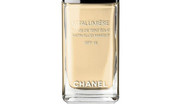 Vivn tekut make-up Vitalumire s hydratanmi slokami pro vyivenou pokoku, Chanel, info o cen v obchodech