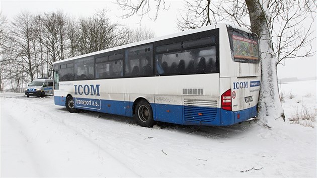 Nehoda autobusu v pondl 5.ledna u Vniky na Jihlavsku.