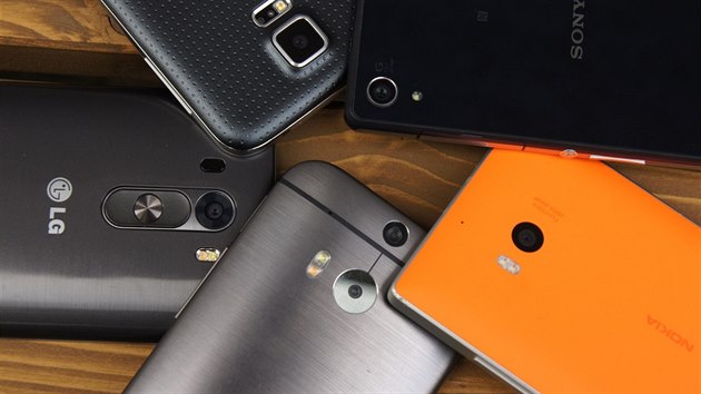 HTC One M8, LG G3, Nokia Lumia 930, Samsung Galaxy S5 a Sony Xperia Z2