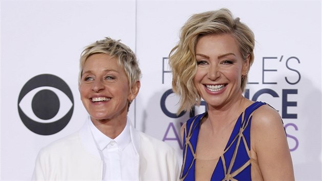 Ellen DeGeneresov a Portia de Rossi na People's Choice Awards (Los Angeles, 7. ledna 2015)