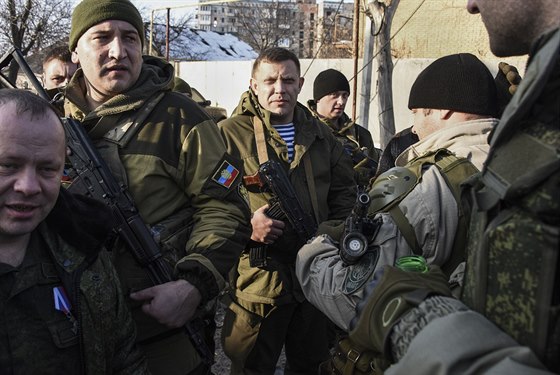 Prezident samozvané Doncké lidové republiky Alexandr Zacharenko (uprosted)...