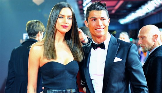 Irina aiková a Cristiano Ronaldo (Curych, 7. ledna 2013)