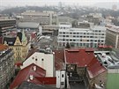 Výhled z ikmé ve kostela Nanebevzetí Panny Marie na centrum Ústí nad Labem.