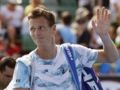 HLADK POSTUP. Tom Berdych po vtzstv nad Kolumbijcem Fallou v prvnm kole...