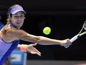 KRSKA V NESNZCH. Ana Ivanoviov v prvnm kole Australian Open.