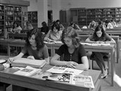 tenái v Mstské lidové knihovn, rok 1974