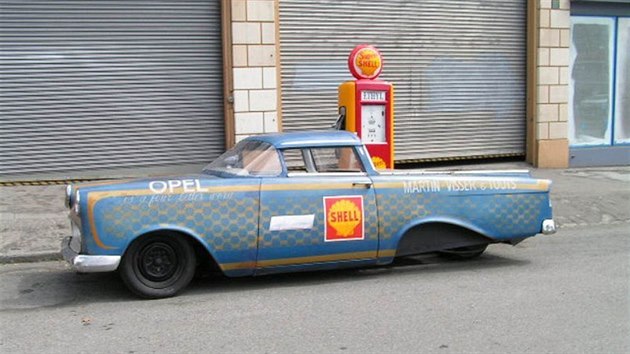 Rekordn Opel Rekord P1 z roku 1959