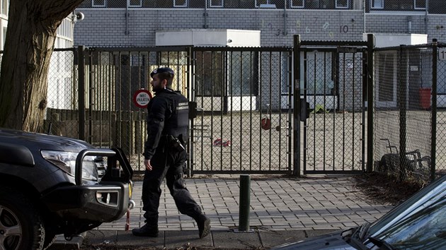 Policie v Nizozemsku ste idovsk koly (16. ledna 2015).