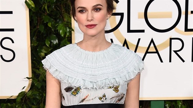 Hereka Keira Knightley v romantickch atech s vivkami z francouzskho mdnho domu Chanel