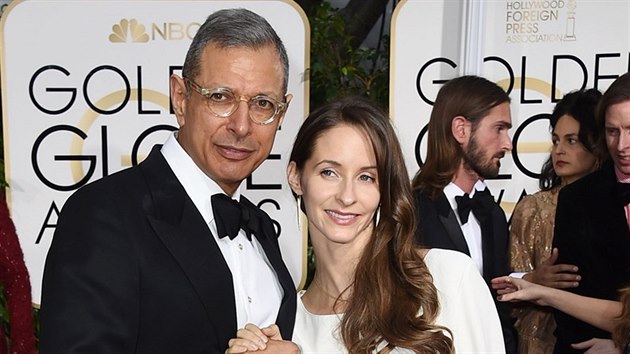 Jeff Goldblum a Emilie Livingstonov (Beverly Hills, 11. ledna 2015)