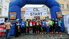 Start i cíl se nacházeli v prostorách Vlaimského zámku