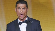 Portugalský útoník Cristiano Ronaldo z Realu Madrid se raduje ze svého tetího...