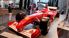 Jednou z nejoblíbenjích atrakcí Abu Zabí je Ferrari World, vstup pro...